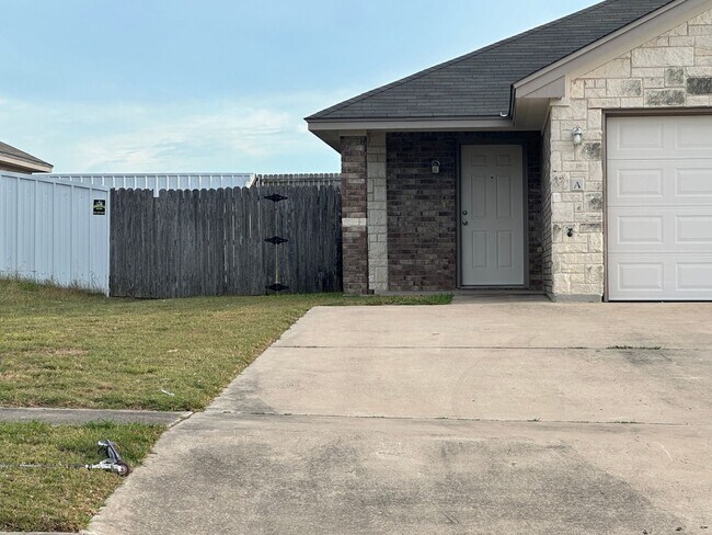 Foto del edificio - 2 Bedroom Duplex in Killeen