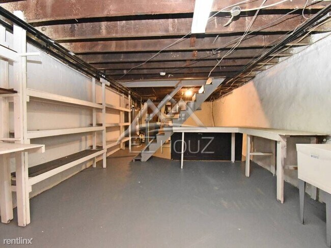 Building Photo - 2 br, 1 bath House - 3320 Parklawn