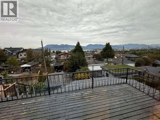 Photo du bâtiment - 3845 W 13th Ave