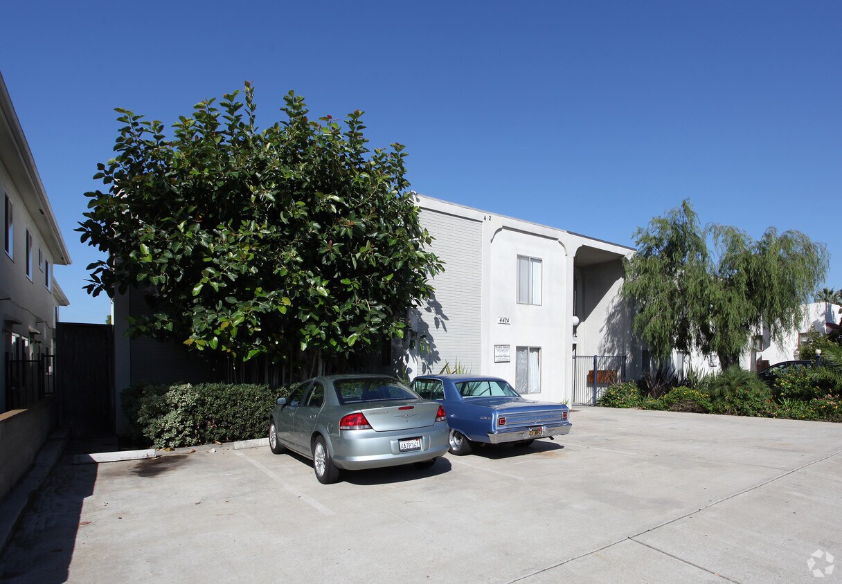 Foto principal - 4424 Mississippi St