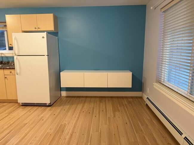 Photo du bâtiment - 7671-211B 211B Street