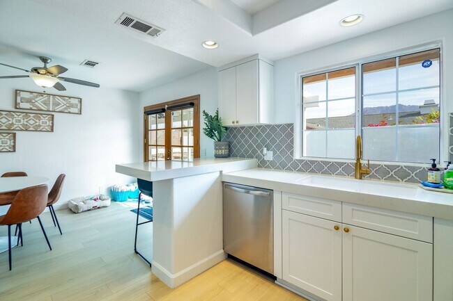 Foto del edificio - Charming 3BR House in La Quinta