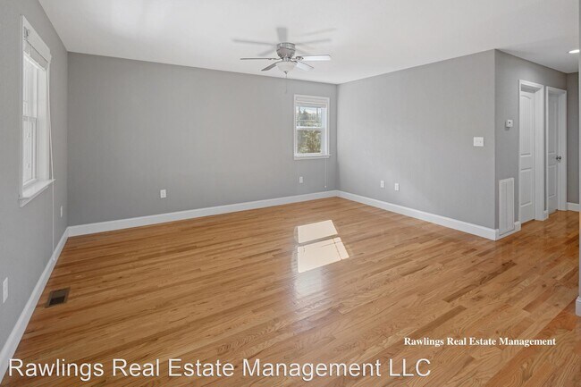 Foto del edificio - 2 br, 2 bath House - 332 Old Fort Road