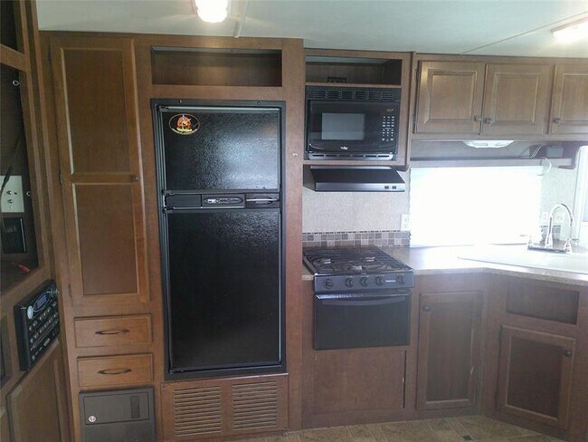 Foto del edificio - 19115 NE Miami Ct