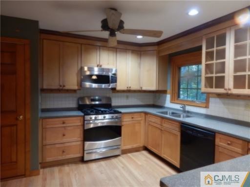 Foto del edificio - 225 Plainfield Rd