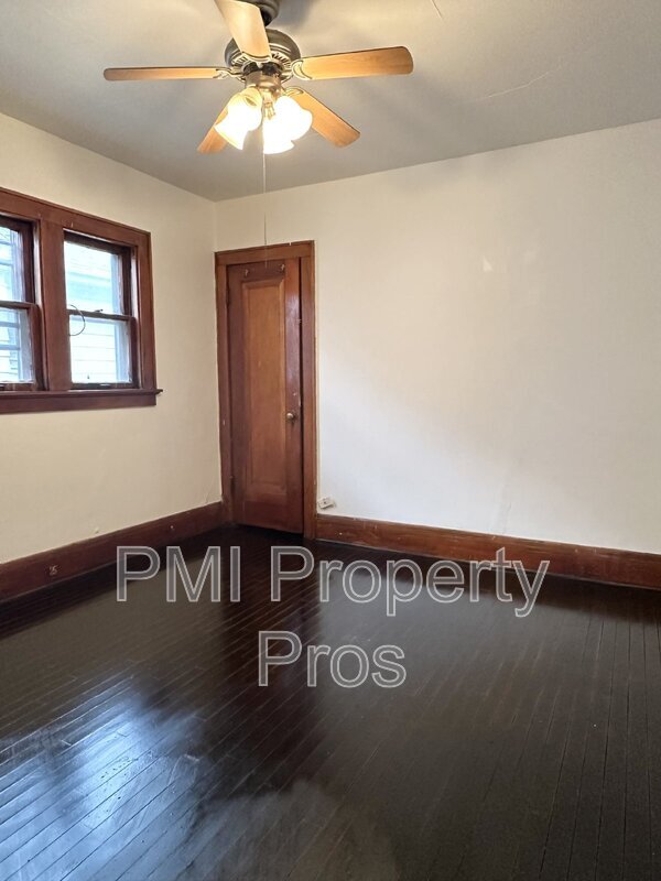 Building Photo - 4415 N 29th St