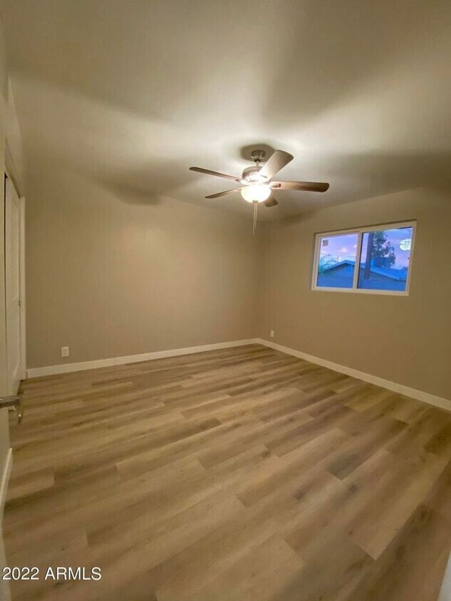 Foto principal - 1814 E Randall Dr