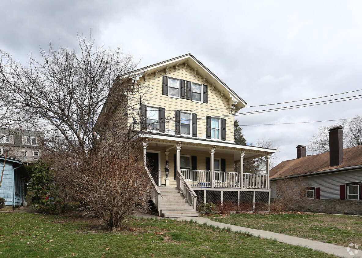 Foto del edificio - 27 McKinley Ave