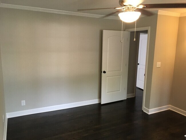 Foto del edificio - 1210 Allenbrook Dr