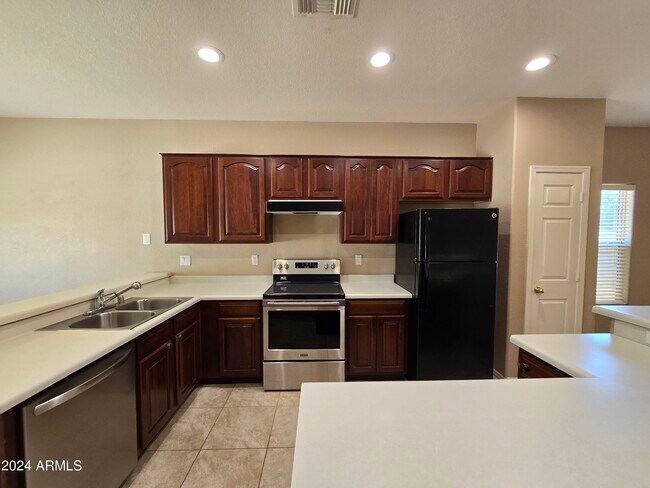 Foto del edificio - 3741 E Derringer Way