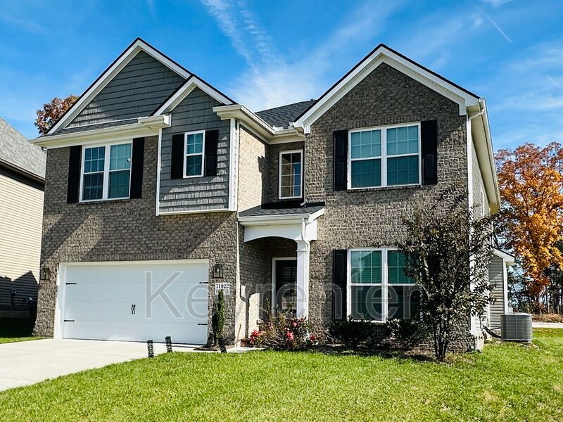 Photo - 11022 Big Sky Ln.