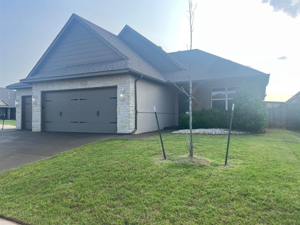 15801 Rockwell Park Ln, Oklahoma City, OK 73013 House Rental in