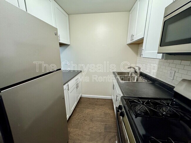 Foto del edificio - 606 E McKinley Rd