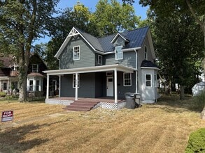 Building Photo - 626 Bower St
