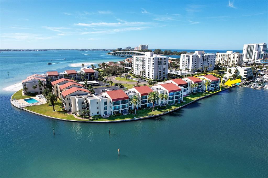 Foto principal - 868 Bayway Blvd