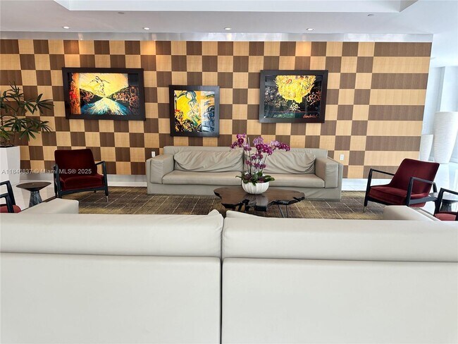 Foto del edificio - 1800 N Bayshore Dr