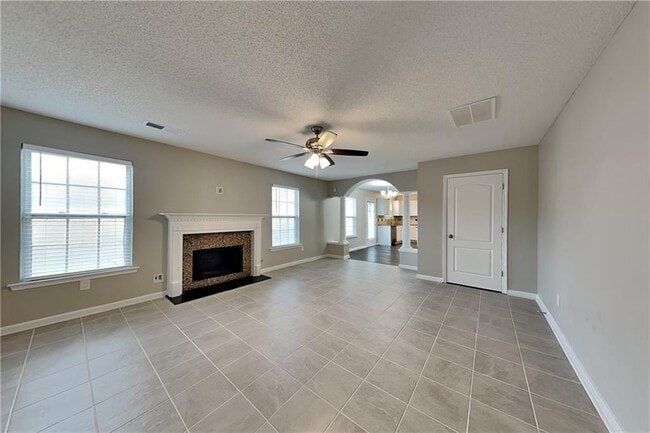 Building Photo - 4134 McBride Dr