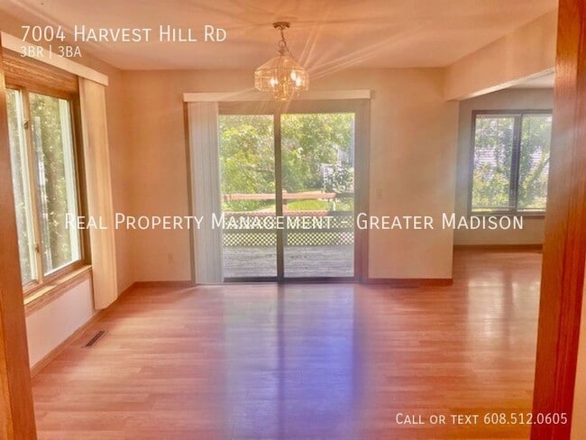 Foto del edificio - 7004 Harvest Hill Rd