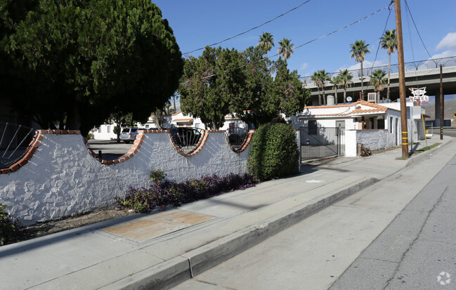 Building Photo - The Cajon Palms