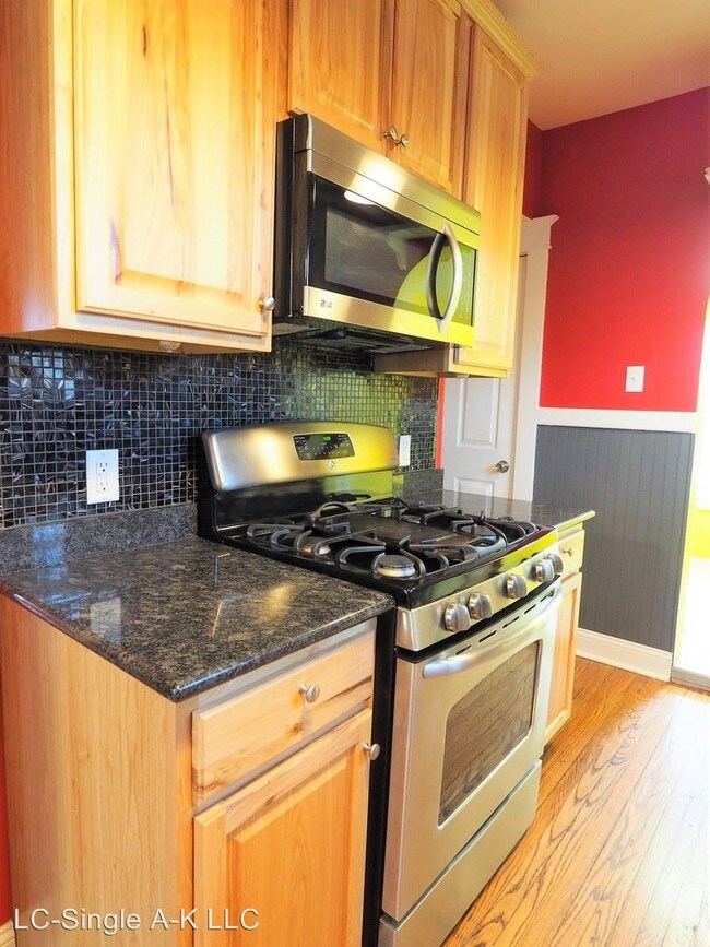 Building Photo - 12418 Chrisann Ln