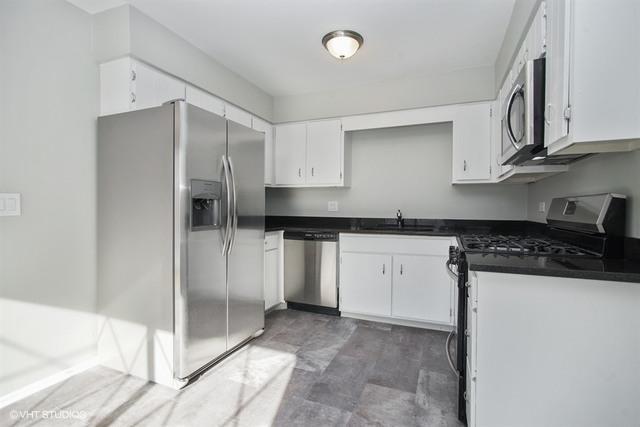 Foto del edificio - 3 bedroom in Palatine IL 60074