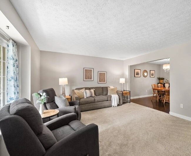 Building Photo - 3567 Rochfort Bridge Dr