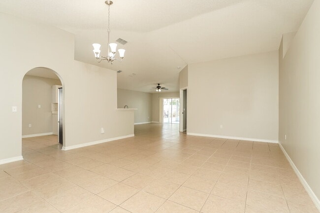 Building Photo - 2903 Noah Cir