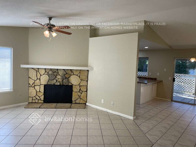 Building Photo - 962 W Mellon Ct