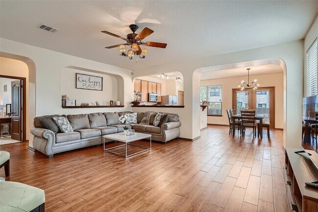 Foto del edificio - 1639 Bayland St