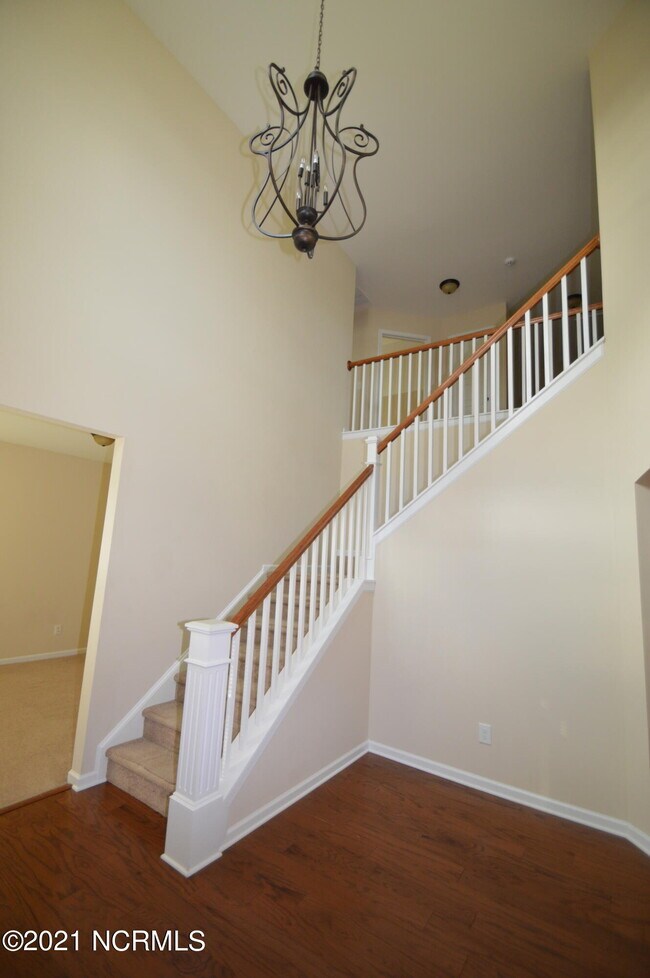 Building Photo - 415 Cyrus Thompson Dr