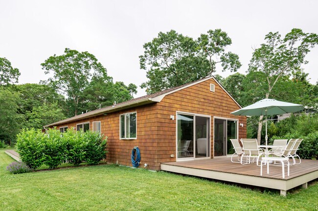 Building Photo - 1 Sammys Beach Rd