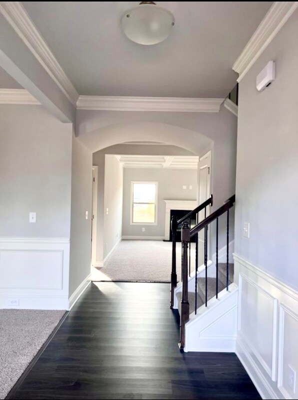 Foto del edificio - 4425 Silver Oak Dr