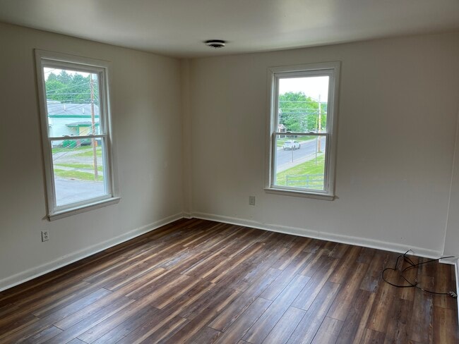 Foto del edificio - 36 Mitchell St