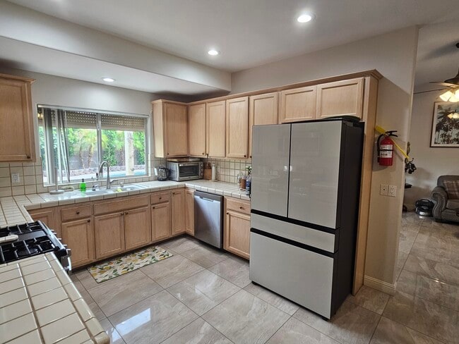 Building Photo - 68520 Risueno Rd