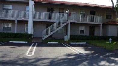 Building Photo - 8820 Royal Palm Blvd