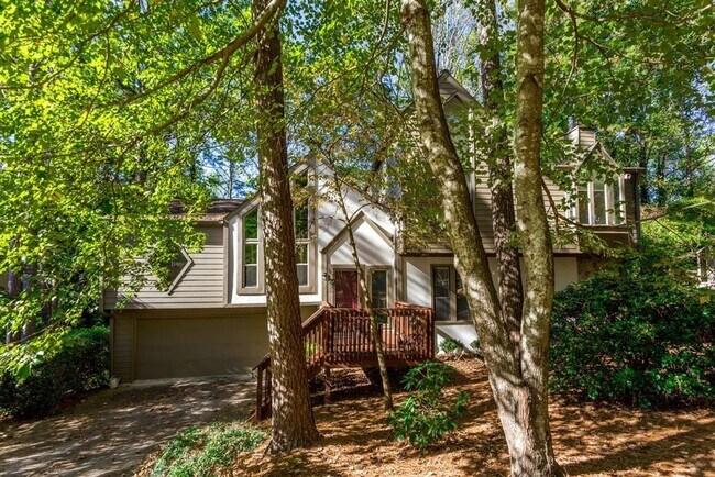 Foto del edificio - Contemporary East Cobb Home in Pope School...
