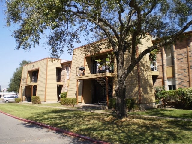 Building Photo - Arlington Place Apartments