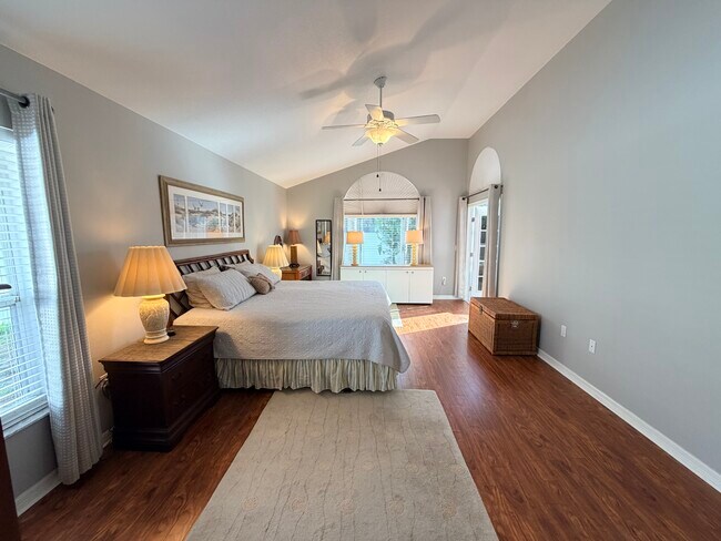 Foto del edificio - 8317 9th Avenue Ter NW