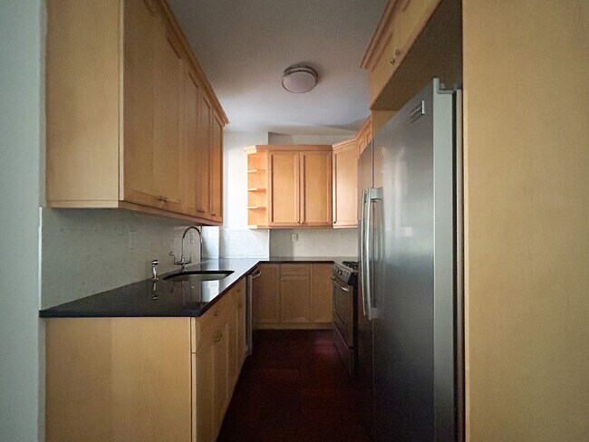 Foto del edificio - 611 W 137th St