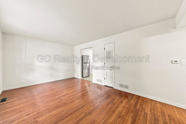 Foto del edificio - 913 3rd St