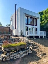 Building Photo - 844 1/2 Maltman Ave