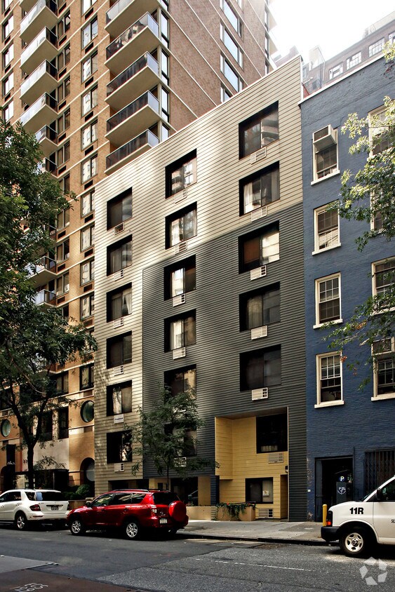 Building Photo - 228-230 E 46th St