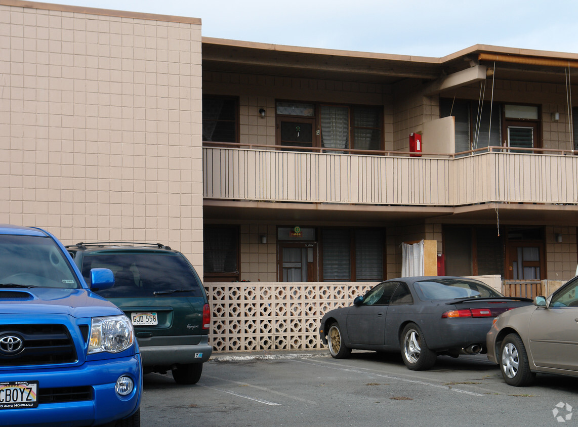 Building Photo - 2805 Winam Ave