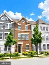 Building Photo - 20800 Duxbury Terrace