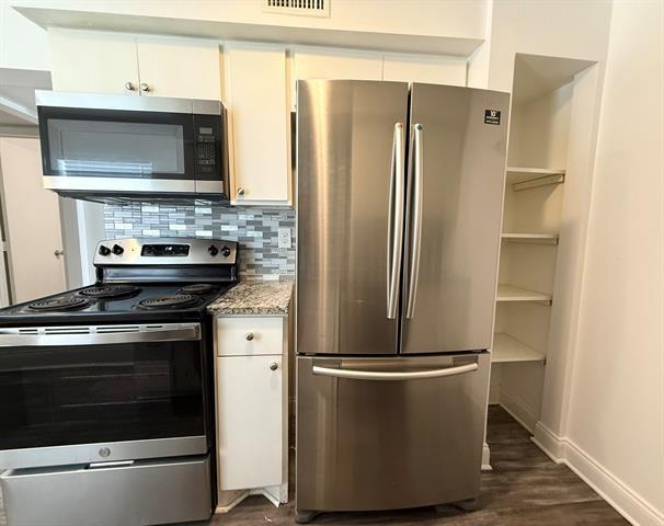 Building Photo - 3650 Rickshaw Dr