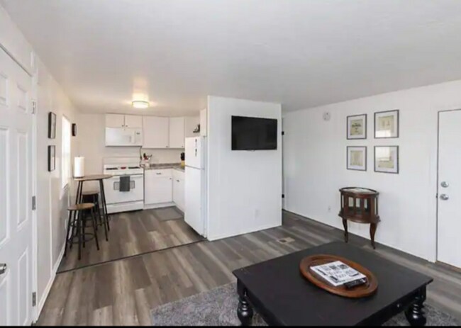 Foto del edificio - 1634 3rd St E