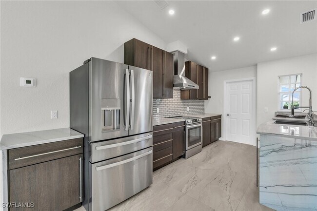 Foto del edificio - 1004 SE 42nd Ln