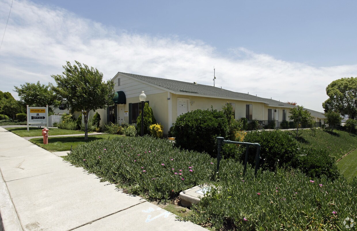 Primary Photo - The Atlantic Apartments
