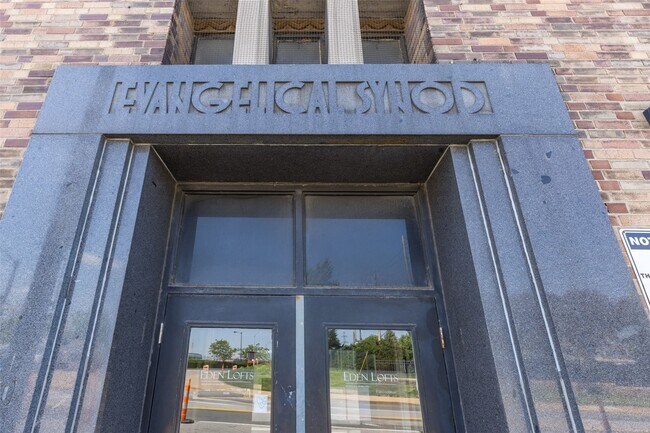 Foto del edificio - 1720 Chouteau Ave