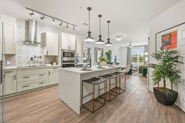 Grande Pointe - Grande Pointe Apartments